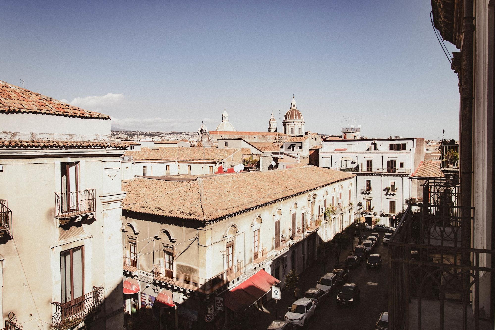 Bed and Breakfast Antica Dimora Caruso CTA Exterior foto
