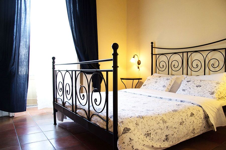 Bed and Breakfast Antica Dimora Caruso CTA Exterior foto