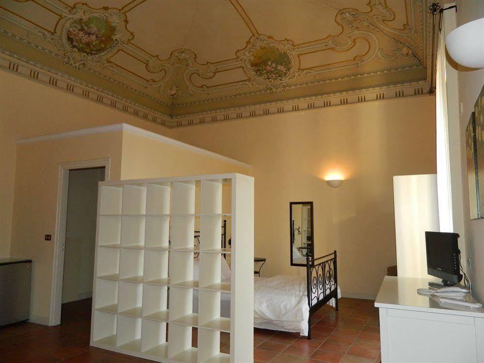 Bed and Breakfast Antica Dimora Caruso CTA Exterior foto