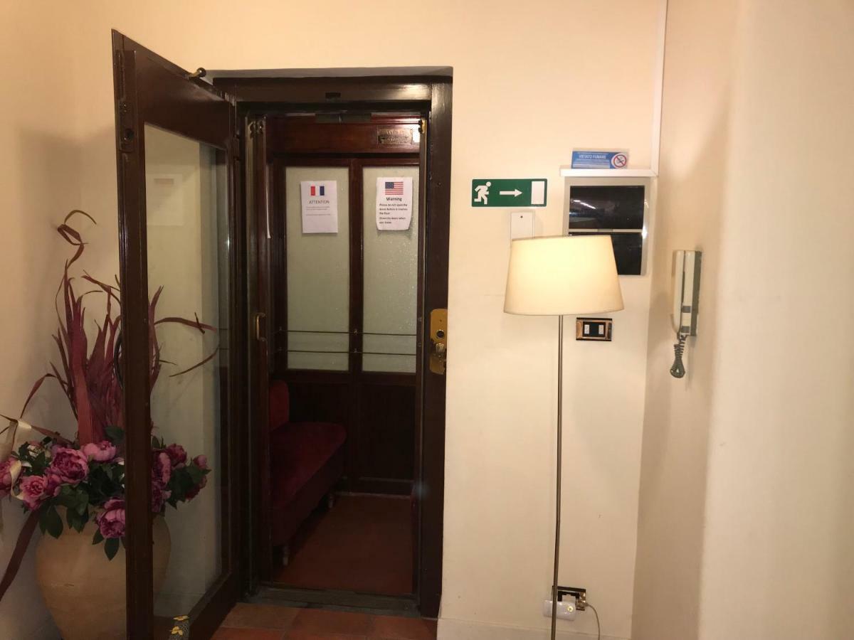 Bed and Breakfast Antica Dimora Caruso CTA Exterior foto